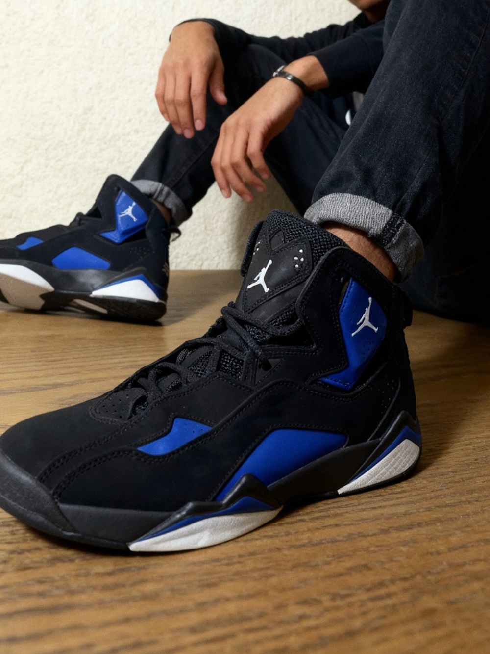 Nike Air Jordan High-Top Sneakers - Black & Blue